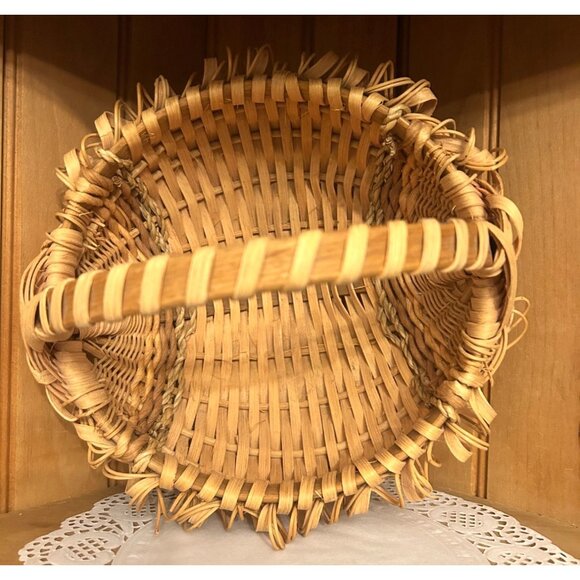 Vintage Handcrafted Butt Basket Eye of God Handle Unique Decorative Weaving Deta - Picture 5 of 8